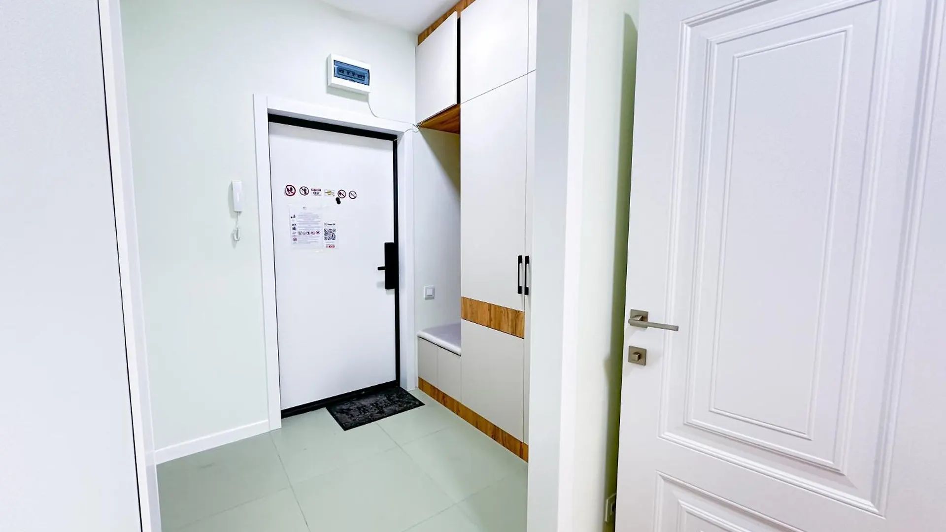 New 2 Bedroom Apartment Рядом С Хан Шатыр Центр Города Рдц Кардиохирургия Nur-Sultan